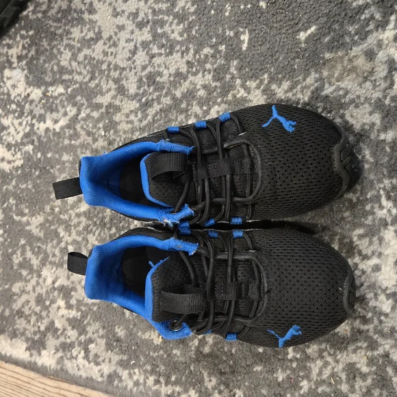 Puma Kids Black and Blue Sneakers - Picture 2 of 5